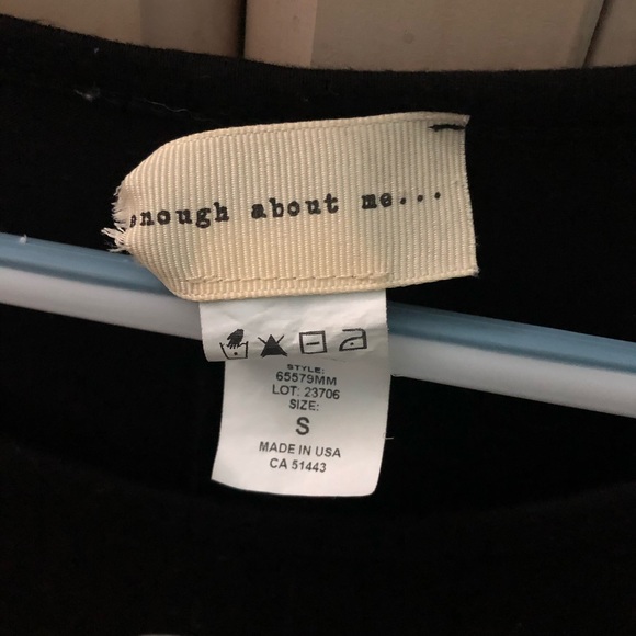 “L is for Lucky” black sleeveless tank - Picture 2 of 4